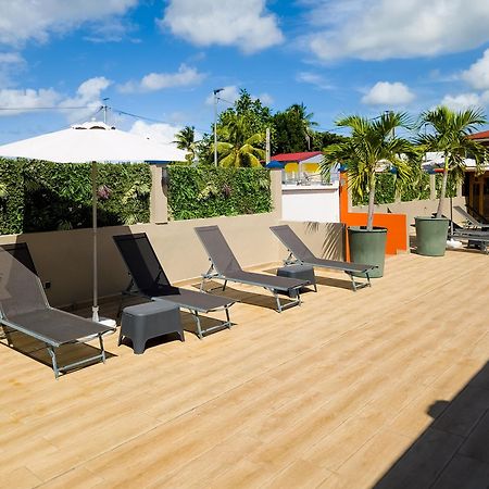Evasion En Plein Coeur De La Ville Studio Jacuzzis Sauna Et Piscine Au Centre De ポール・ルイ エクステリア 写真
